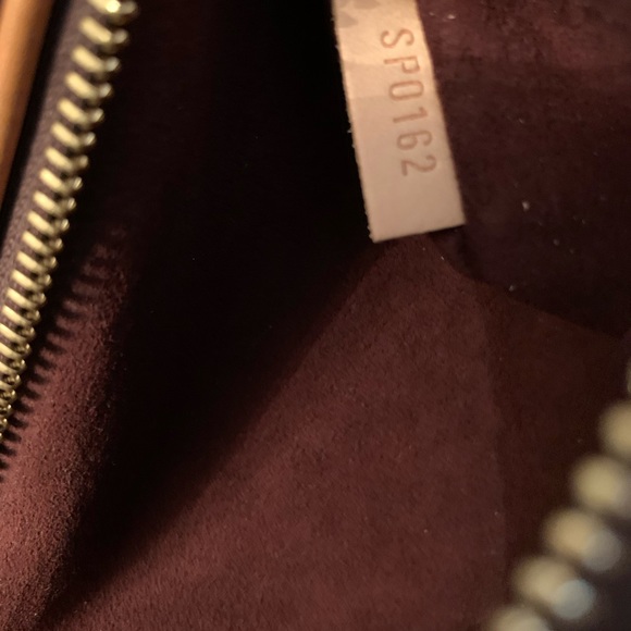 SOLD. Authentic Louis Vuitton Olympe - Picture 13 of 17